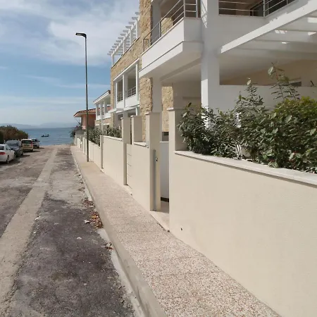 Locazione Turistica Cormorano 6 *