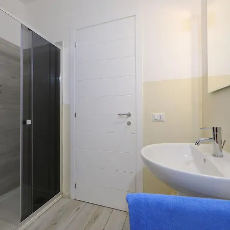 Locazione Turistica Cormorano 6 *